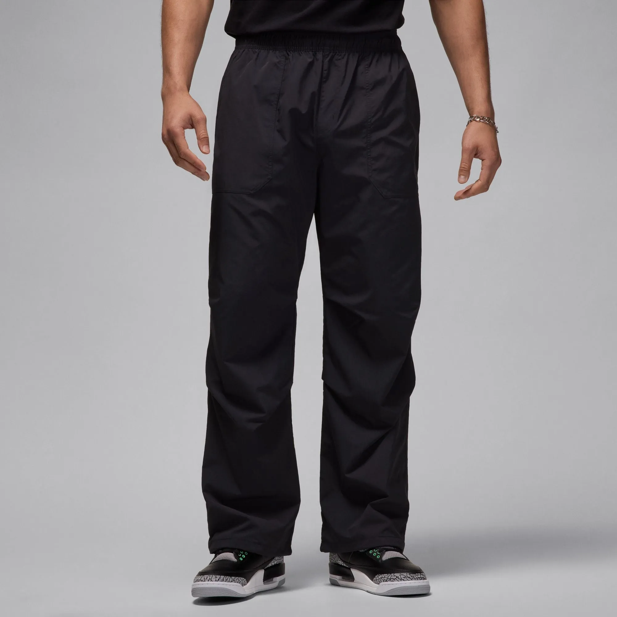 Air Jordan Mens Essentials Pants