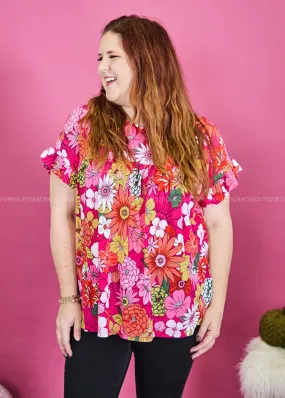 Flit About Floral Top in Pink